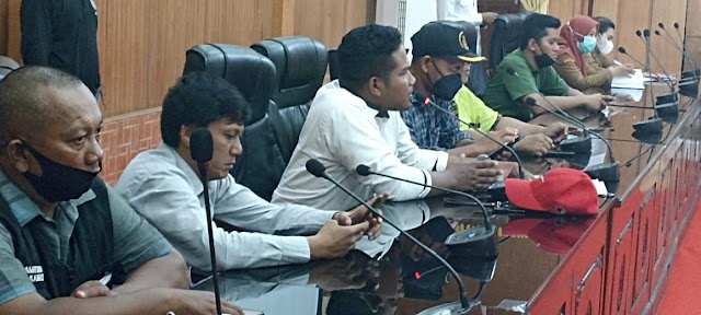 RDP KEDUA KOMISI I DPRD KAB. BATU BARA, TERKAIT LAHAN SENGKETA KEBUN PT. EMHA DENGAN KOPTAN