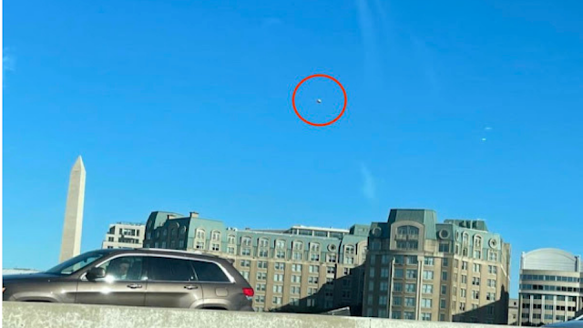 The image of a UFO over Washington DC before zooming into it.