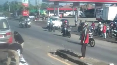 Terjadi Lagi, Pengendara Motor Tewas Akibat Kecelakaan Tabrak Lari di Depan SPBU Brangsong Kendal