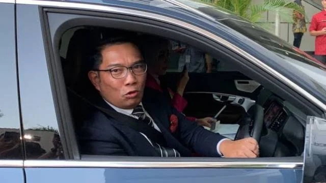 KPK Sita Satu Unit Mobil Milik Ridwan Kamil Terkait Kasus Dugaan Korupsi BJB