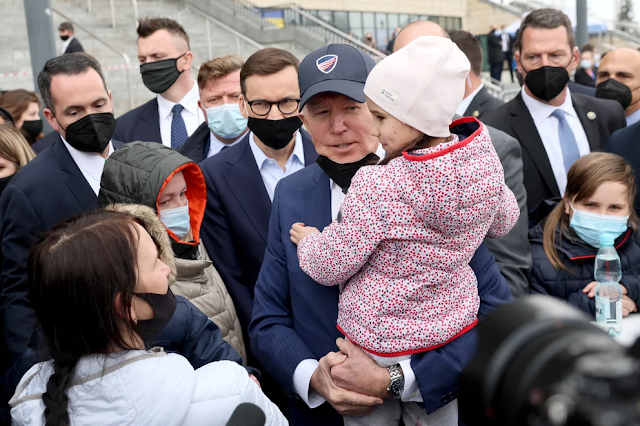 Joe Biden llamó carnicero a Vladimir Putin tras visitar a refugiados ucranianos en Polonia