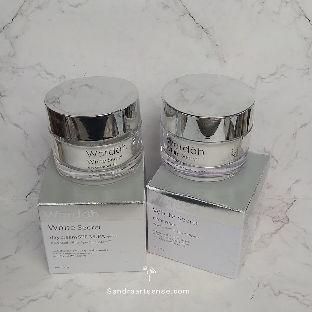 Review Pengalaman Dua Bulan Menggunakan Wardah White Secret Day & Night Cream