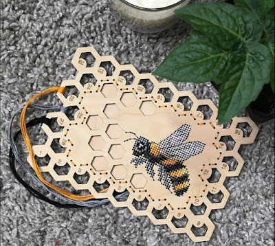 bee thread organizer