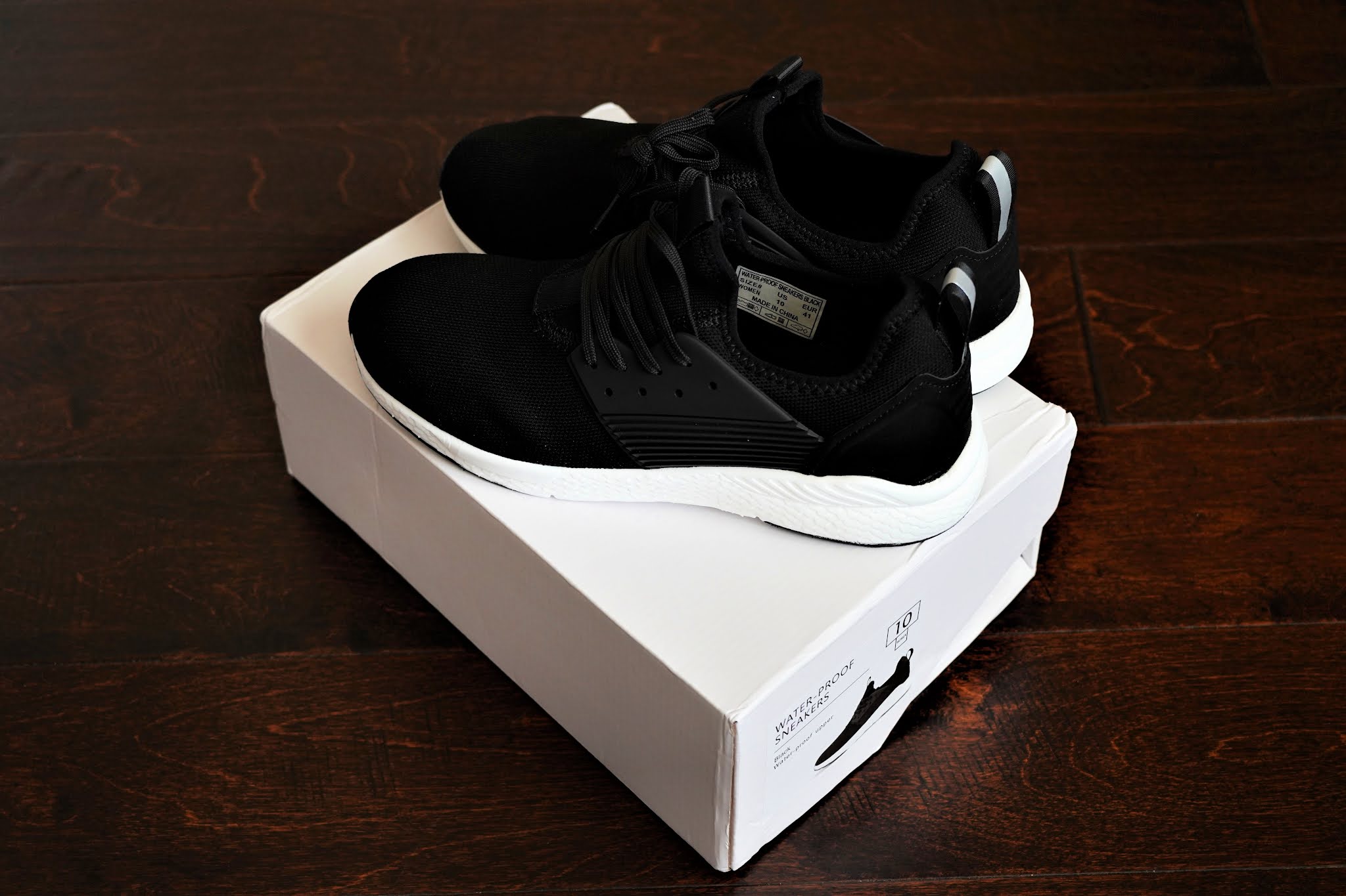 LOOM Sneakers Review