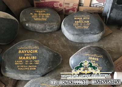 Batu Nisan Bandung
