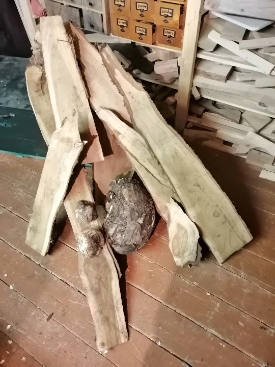 древесина для резьбы