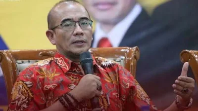 Mengintip Gaji Ketua KPU Hasyim Asy'ari Sebelum Dipecat