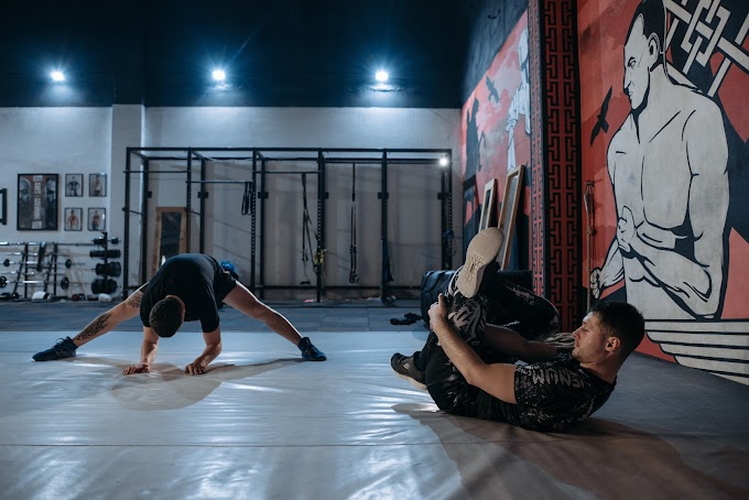  How to make a human body for Wrestling with Workout tools.