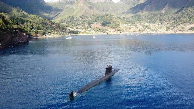 Los-submarinos--scorpene,-el-"O'Higgins"-y-"Carrera"--arribaron-al-archipiélago-de-Juan-Fernández