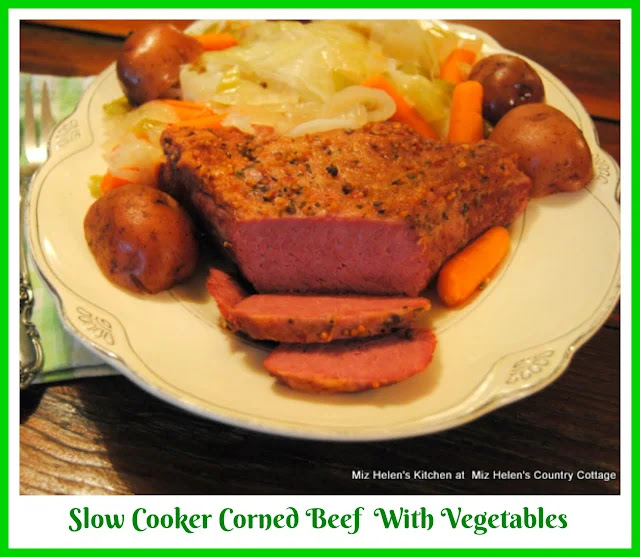 Slow Cooker Corned Beef With Cabbage