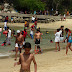 Miles de turistas disfrutan del puente por Día de Muertos en la costa de Oaxaca