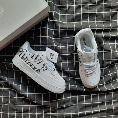 Sản phẩm giày Air Force 1 Dior