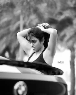 Ramya pandian black and white stunning photoshoot