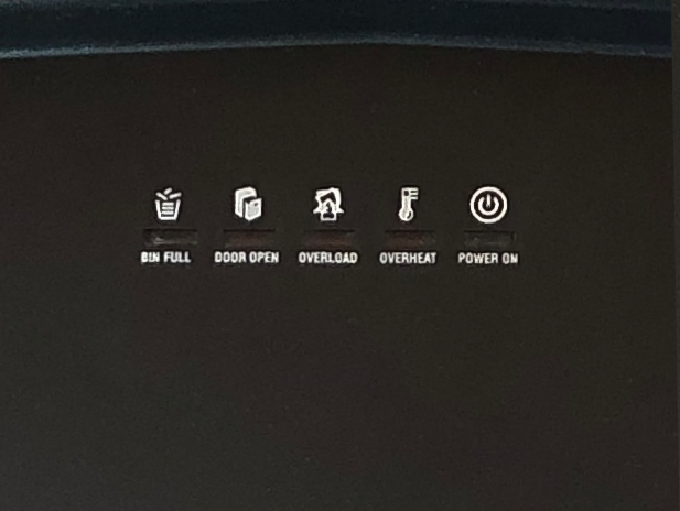 LED status indicators on the Aurora AU1210MA