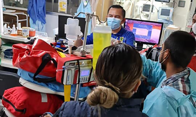 Esta madrugada fue enviado al Hospital Shriners Children's, en Galveston, Texas un niño meridano de tres años a quien se le cayó una olla de comida. Foto Fundación Michou y Mau IAP,