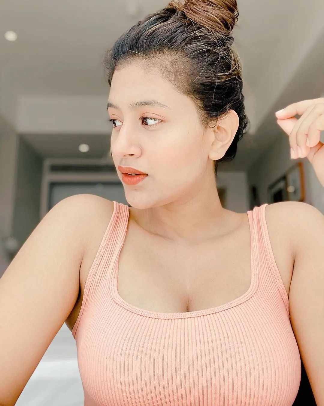 Heroine Photos Tik Tok star pic TikTok star photo