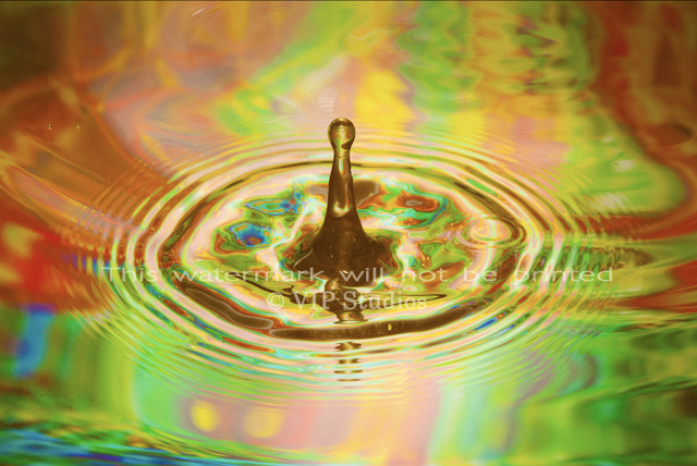 WD2_6516 - Alien Water Droplet