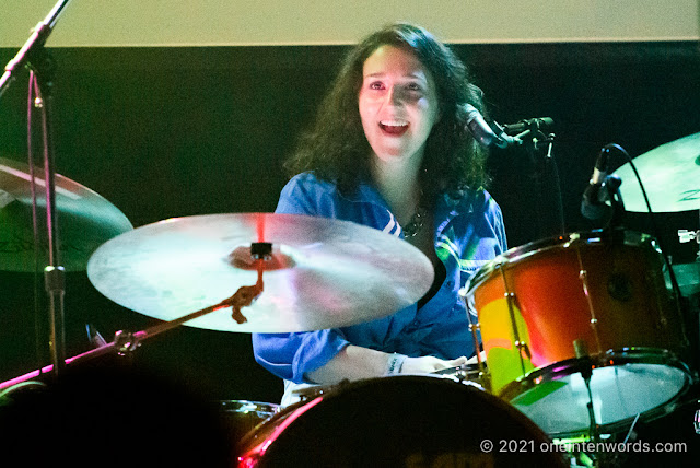 Les Shirley at The Phoenix Concert Theatre on August 27, 2021 Photo by John Ordean at One In Ten Words oneintenwords.com toronto indie alternative live music blog concert photography pictures photos nikon d750 camera yyz photographer