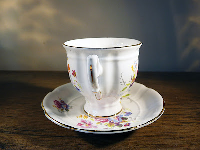porcelana angielska Crown Staffordshire nazwa Royal Victoria