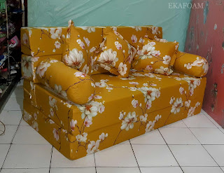 Sofa bed inoac motif Kamelia