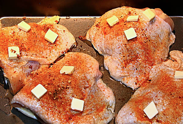 Chicken thighs waiting to baked
