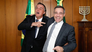 Ministro André Mendonça derruba censura ao UOL e libera matéria sobre imóveis