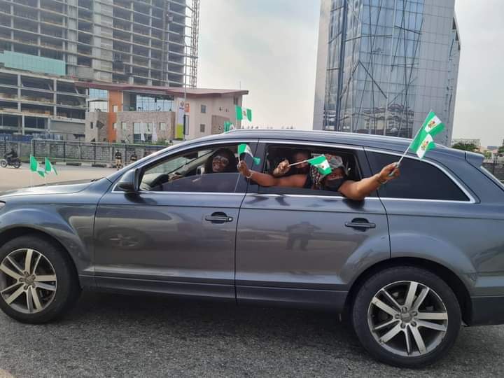 #EndSARSMemorial: Pictures from the ongoing Car Procession at Lekki Toll Gate