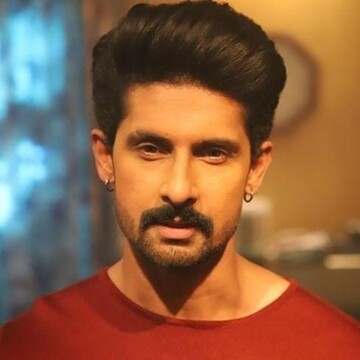 Ravi Dubey Image