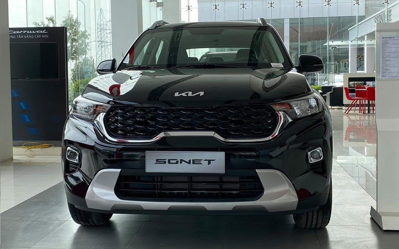 Kia Sonet 1.5 AT Deluxe