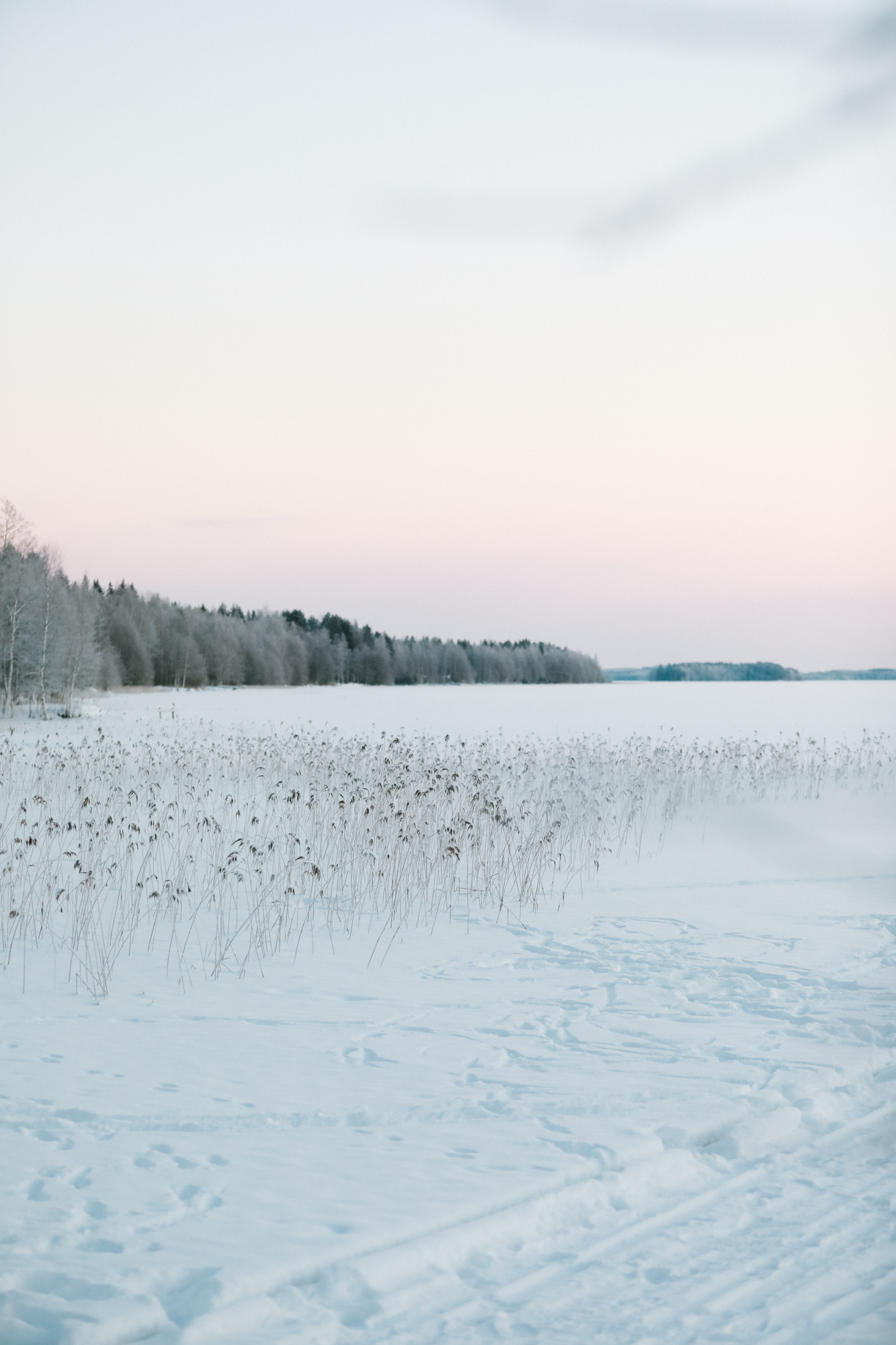 talvi-järven-jää-100outdoor