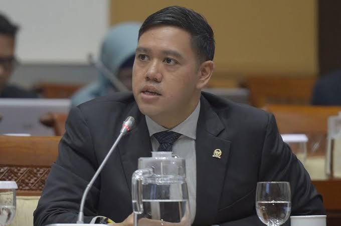 DPR RI Dukung Jenderal Dudung Abdurachman Memperkuat Satuan Siber TNI-AD