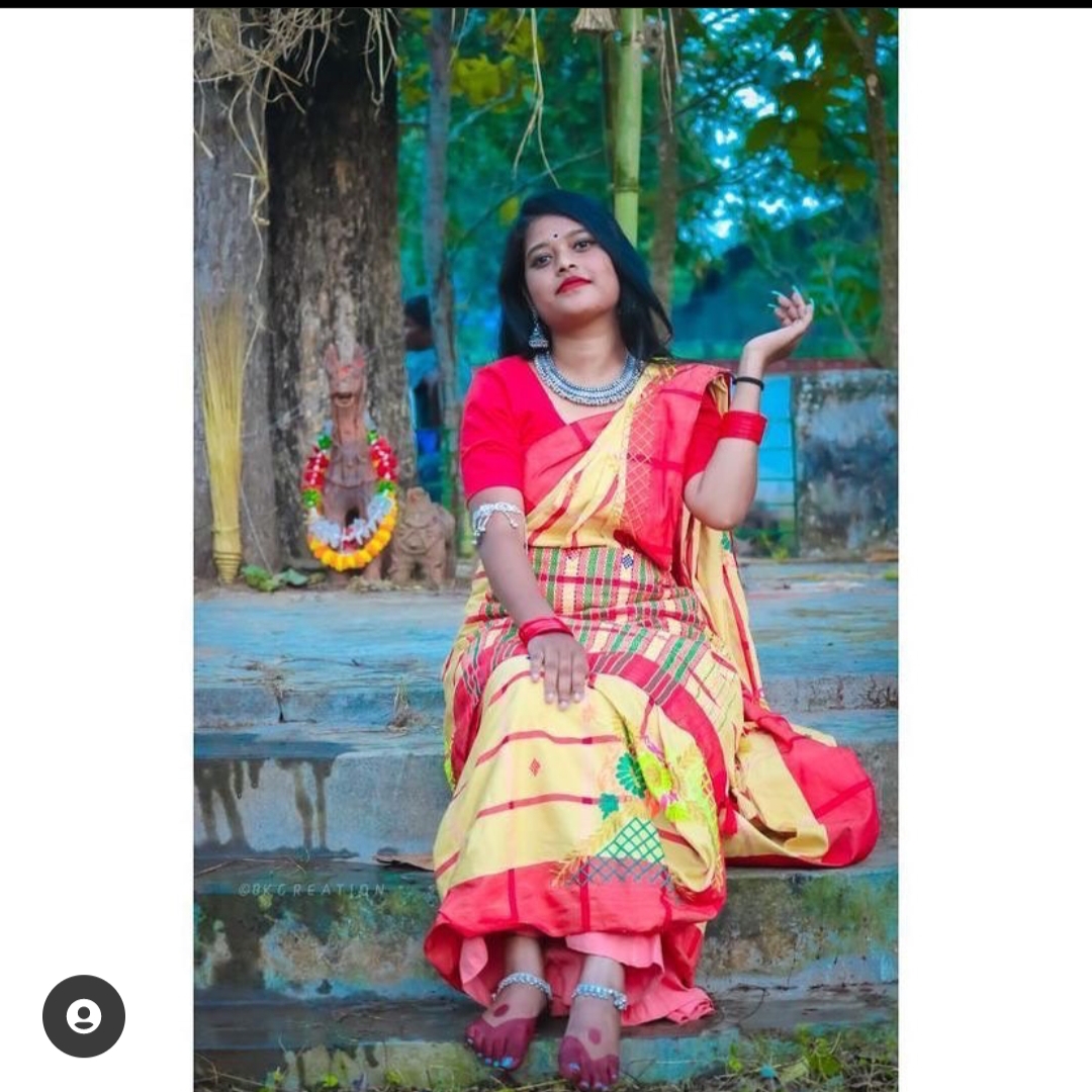 Santali traditional girl photos