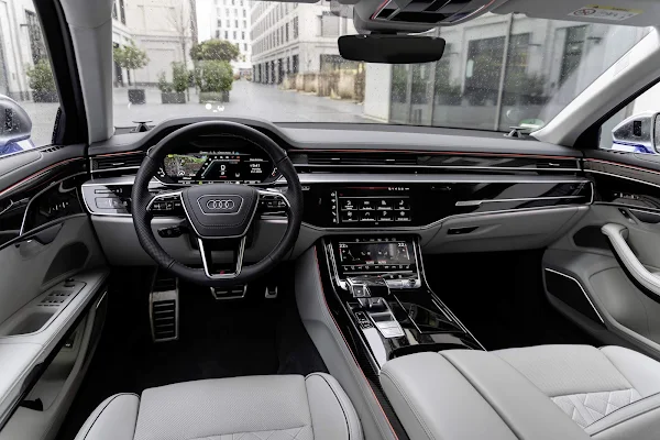 Audi S8 2022