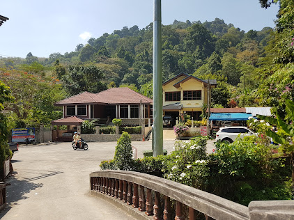 Parking lot in front of the waterfall