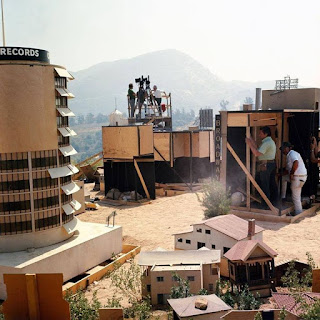 earthquake, 1974, disaster movie, 1970's, film, movie, cinema, screenshot, hollywood, los angeles, l.a, special effects, damage, destruction, skyscraper, box office,