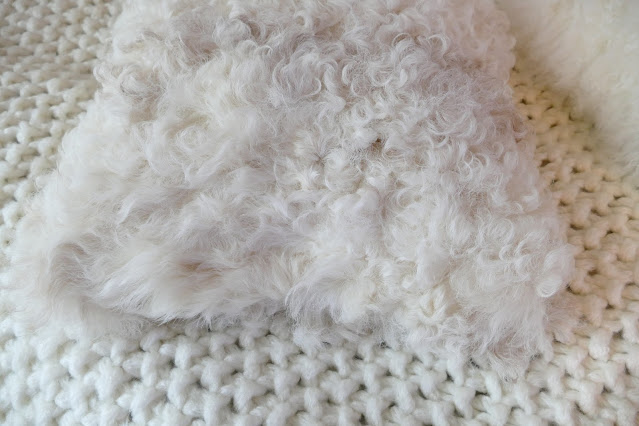 nordvek review, nordvek pillows, Mongolian Sheepskin Curly Hair Cushion review, Spanish sheepskin curly hair cushion, nordvek reviews, nordvek shop, nordvek etsy