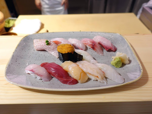 Wako Sake Sushi, Japanese sushi bar Central Market - sushi set