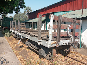 Wagon used for carrying timber.