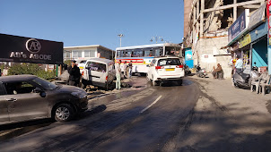 BUS and TAXI terminus at Picture Palace Mussoorie.