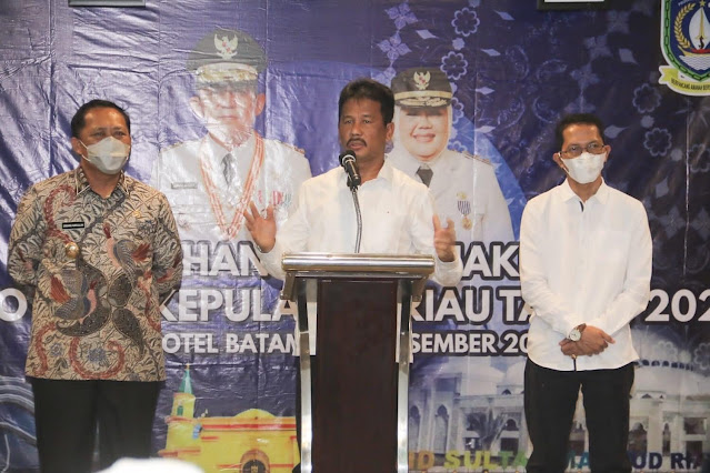 Walikota Batam Menghadiri Pelatihan Dewan Hakim se Kepri