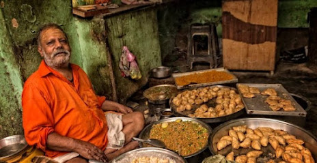 varanasi local street food images 2022-travelwithsd