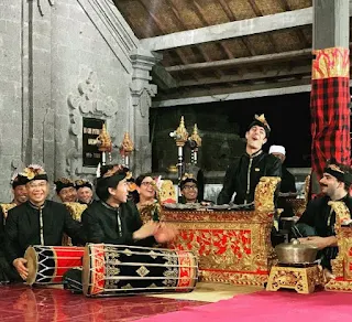 gamelan-gong-kebyar