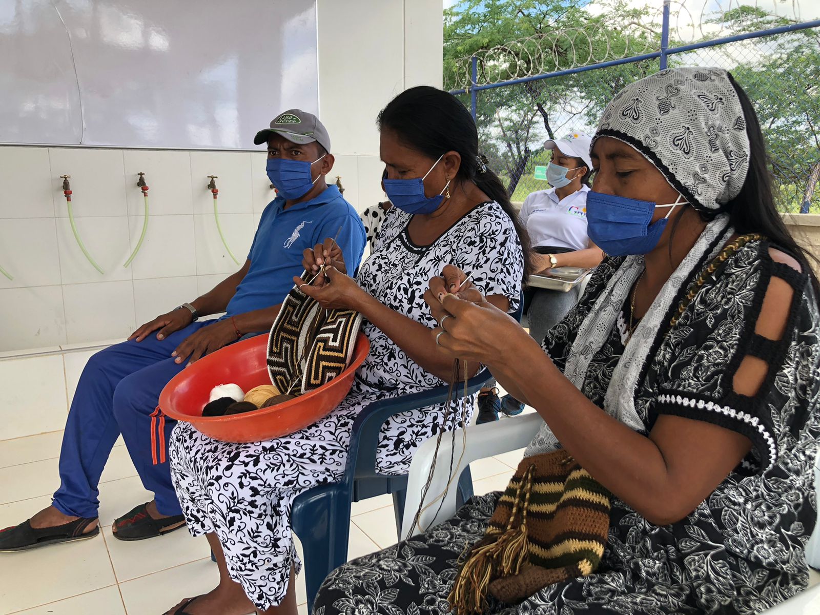 https://www.notasrosas.com/Fuimos Pa’la Obra con Guajira Azul