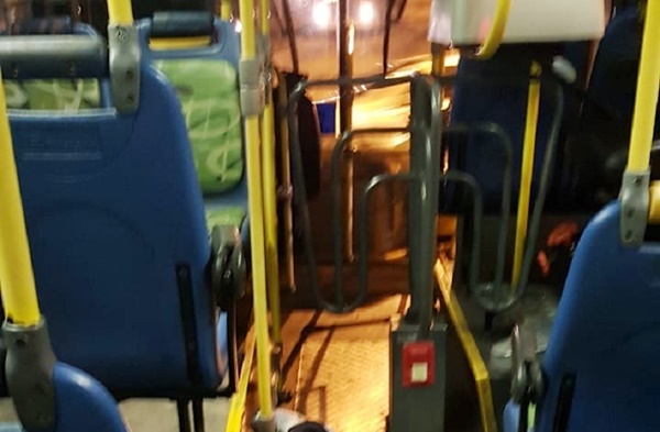 Homem finge ser deficiente físico para parar ônibus e roubar passageiros em Campos