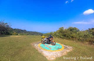 Motorbike Riding Thailand by Traveling 2 Thailand.
