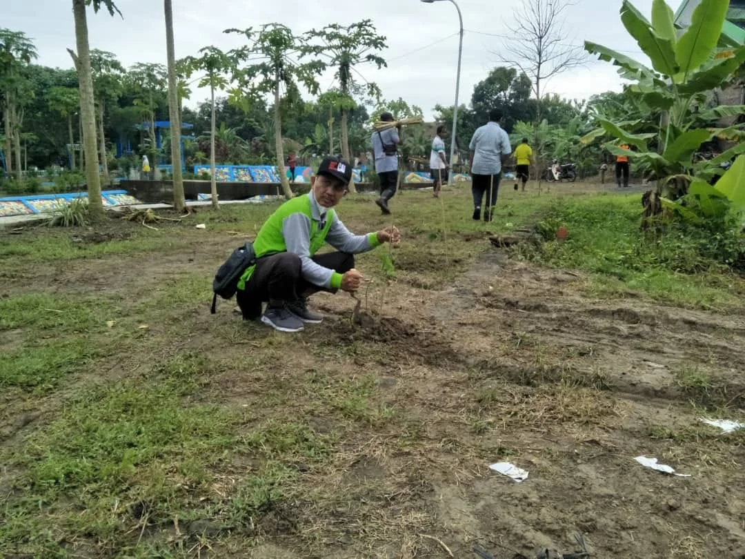 LDII Demak Gerakan Tanam Pohon