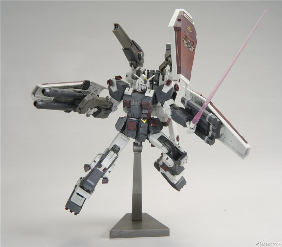 hg-1/144-full-armor-gundam-10th-anniversary-ver-04