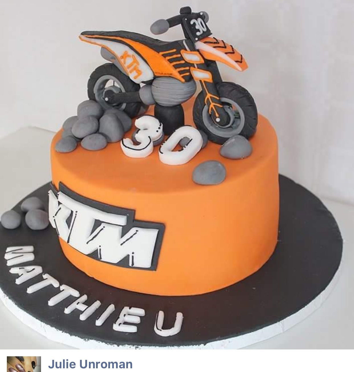 dirt bike cake