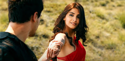 sonam kapoor hot,sonam kapoor boobs,sonam kapoor photoshoot,sonam kapoor bikini,sonam kapoor hot photoshoot,sonam kapoor hot pics,hot sonam kapoor,sonam kapoor hot scene,sonam kapoor kiss,sonam kapoor latest