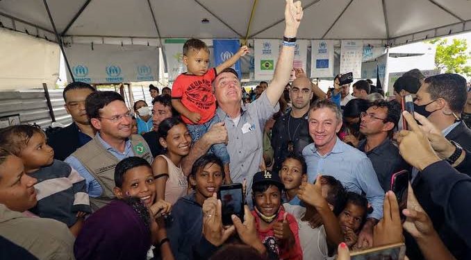  Bolsonaro: "Brasil abriga venezuelanos fugindo do socialismo"